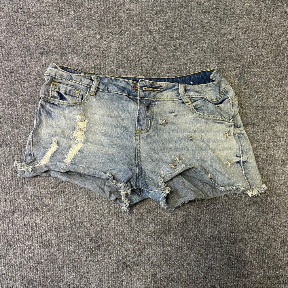 Mine Denim Shorts Womens Size M Star Studded Distressed Raw Hem Y2K Low-Rise